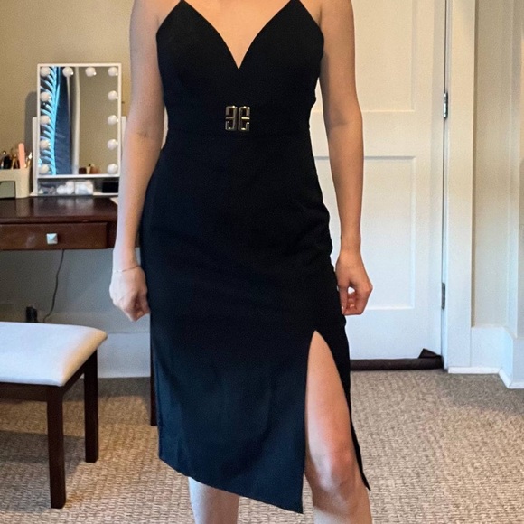 Dresses & Skirts - Black dress